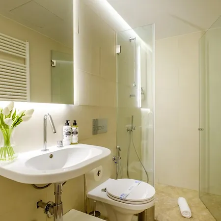 Apartamento Discovery Luxury Historic House At Rua Flores Oporto